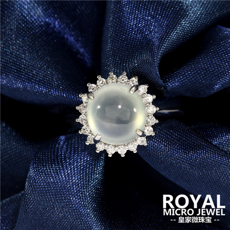 特价:戴妃款高冰翡翠钻石戒指